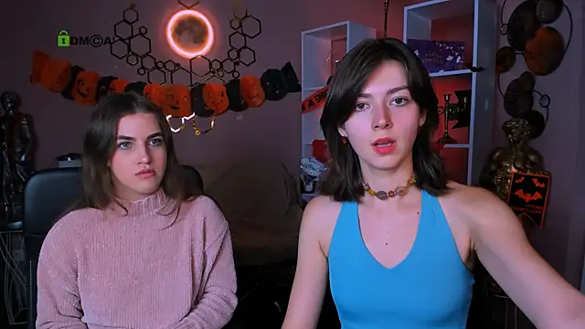 kitniss dreamy online show from October 27, 1:15 pm