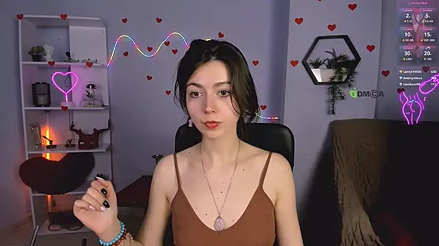 Snapshot of kitniss_dreamy chatting on May 5, 10:07 pm kitniss dreamy online show from May 5, 10:07 pm