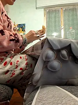 TigreBianca27 online show from November 3, 10:21 pm