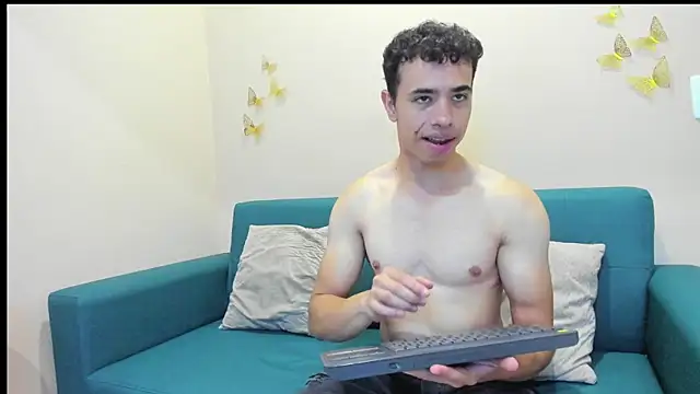 Muscle Scott online show from October 2, 12:12 pm