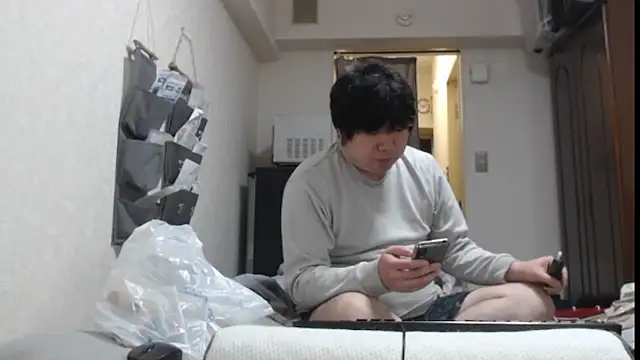 raterate555 online show from June 9, 10:49 am
