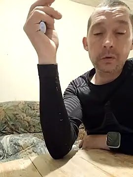 frederic198 online show from October 17, 9:06 pm