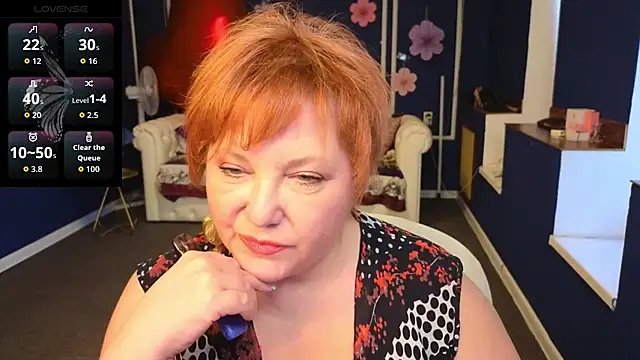 Snapshot of Kira_Kenett chatting on May 16, 6:21 am Kira Kenett online show from May 16, 6:21 am