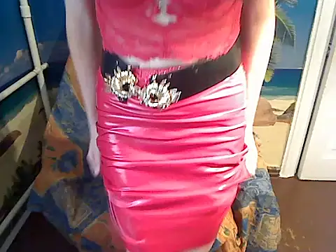 Snapshot of Bastet12 chatting on May 12, 12:13 pm Bastet12 online show from May 12, 12:13 pm