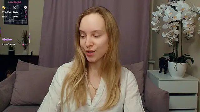 SoonMoor online show from February 25, 7:23 pm