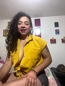 Snapshot of Paris_11 chatting on October 8, 4:26 pm Paris 11 online show from October 8, 4:26 pm