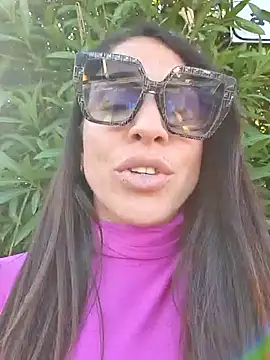 sexy7883 online show from October 27, 1:37 pm