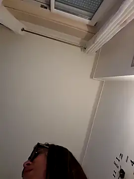sexy7883 online show from June 14, 5:42 am