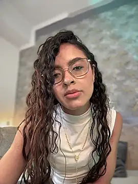 alizza  online show from July 10, 12:19 pm