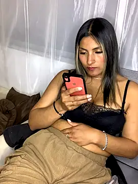 Snapshot of Berta_arevalo_blsd chatting on September 24, 1:53 am Berta arevalo blsd online show from September 24, 1:53 am