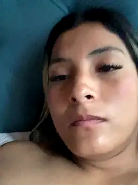 Snapshot of Berta_arevalo_blsd chatting on October 16, 4:52 pm Berta arevalo blsd online show from October 16, 4:52 pm