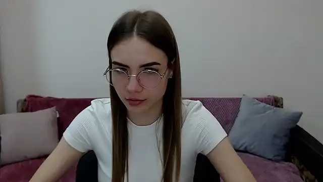 Snapshot of aSingleOne chatting on October 15, 5:51 am aSingleOne online show from October 15, 5:51 am