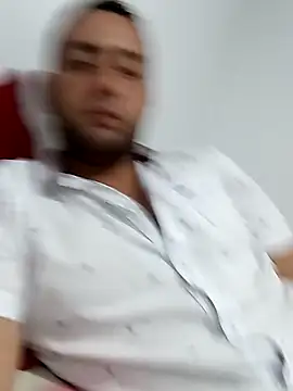 Snapshot of angelitocalientico chatting on September 21, 4:14 am angelitocalientico online show from September 21, 4:14 am