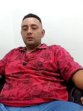 Snapshot of angelitocalientico chatting on October 2, 3:13 am angelitocalientico online show from October 2, 3:13 am