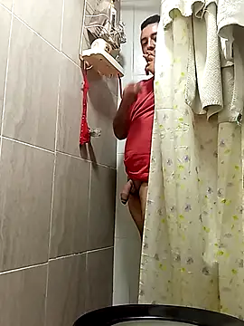 Snapshot of angelitocalientico chatting on October 7, 2:58 pm angelitocalientico online show from October 7, 2:58 pm