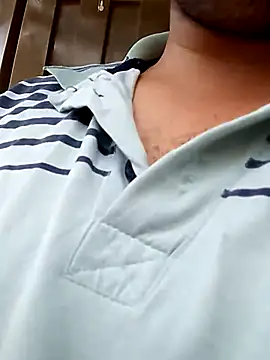 Snapshot of angelitocalientico chatting on October 22, 2:28 pm angelitocalientico online show from October 22, 2:28 pm