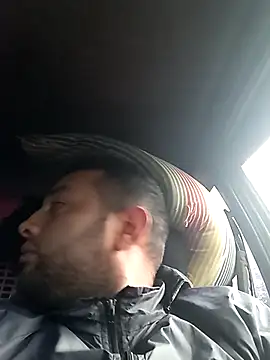 Snapshot of angelitocalientico chatting on October 27, 12:09 pm angelitocalientico online show from October 27, 12:09 pm