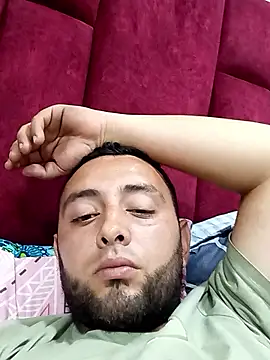 Snapshot of angelitocalientico chatting on January 11, 9:09 pm angelitocalientico online show from January 11, 9:09 pm