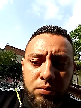 Snapshot of angelitocalientico chatting on March 13, 12:45 pm angelitocalientico online show from March 13, 12:45 pm