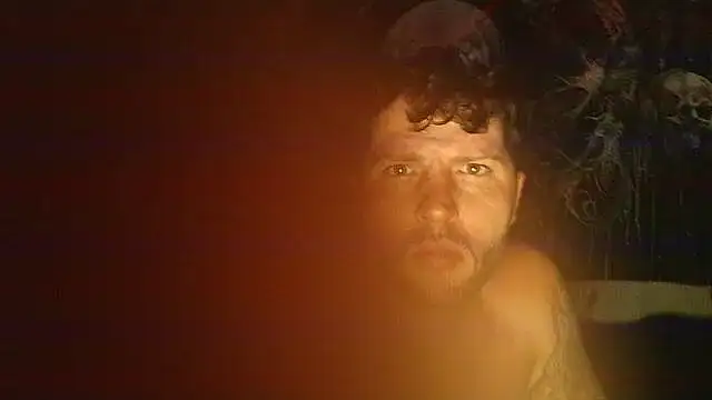 Snapshot of silversage92 chatting on October 23, 4:12 am silversage92 online show from October 23, 4:12 am