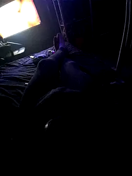 johnboones10 online show from December 1, 8:52 am