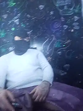 johnboones10 online show from December 17, 7:09 pm