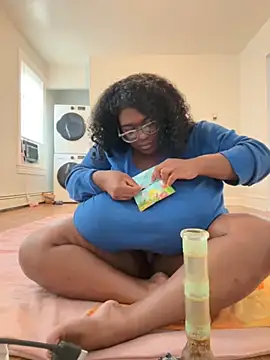 bunbun420247 online show from October 13, 2:39 pm