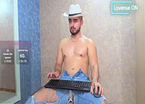 Snapshot of zayn_maximoff chatting on December 16, 1:27 pm zayn maximoff online show from December 16, 1:27 pm