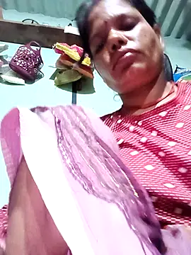 Snapshot of Sapna_ji45 chatting on September 19, 10:54 pm Sapna ji45 online show from September 19, 10:54 pm