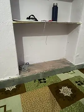 Snapshot of Sex_Queen_aaraya chatting on March 14, 11:04 am Sex Queen aaraya online show from March 14, 11:04 am