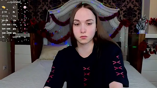 Angeel Kate online show from December 15, 6:06 am