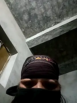 suhani sharmj online show from November 28, 10:01 pm