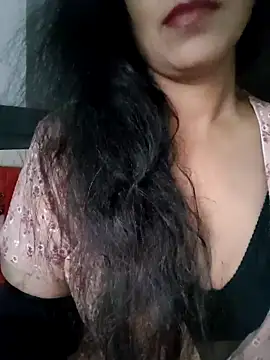 Deepa Sharma143 online show from December 20, 2:07 am