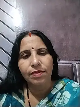 Snapshot of Hot_liya54 chatting on July 4, 10:43 am Hot liya54 online show from July 4, 10:43 am