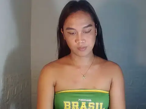 LatinaEmpress online show from February 6, 3:22 am