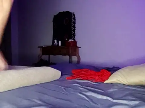 xlatinastar online show from January 17, 8:12 pm