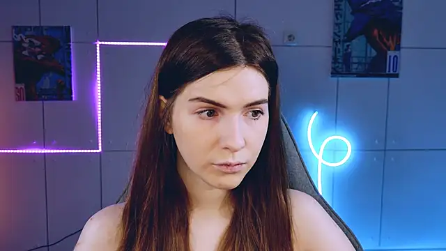 Snapshot of AliceCUNTach chatting on September 24, 5:11 am AliceCUNTach online show from September 24, 5:11 am