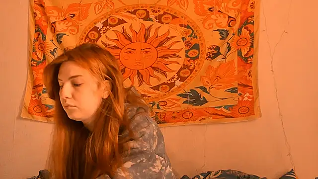 Snapshot of AliceCUNTach chatting on May 27, 5:04 am AliceCUNTach online show from May 27, 5:04 am