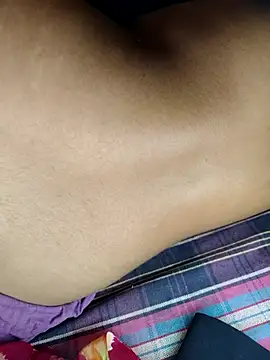 Hot lali 555 online show from November 16, 10:15 pm