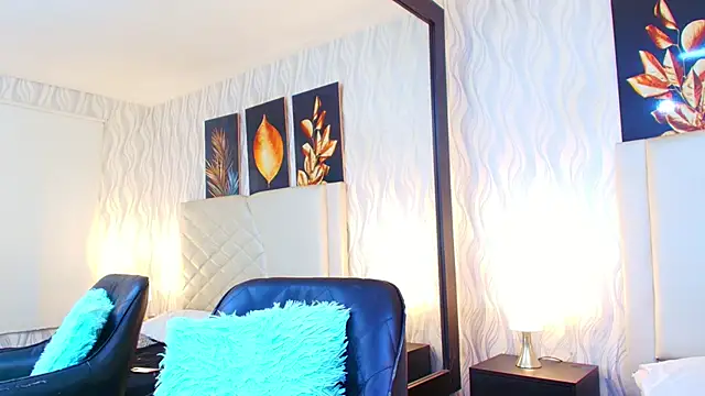 Snapshot of Lean_Portman chatting on November 22, 10:20 pm Lean Portman online show from November 22, 10:20 pm