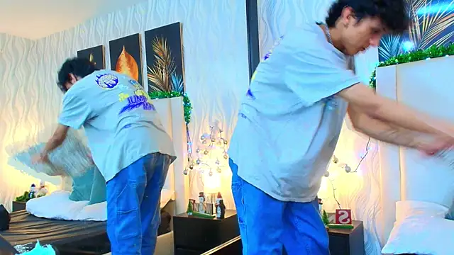 Snapshot of Lean_Portman chatting on December 3, 9:13 pm Lean Portman online show from December 3, 9:13 pm