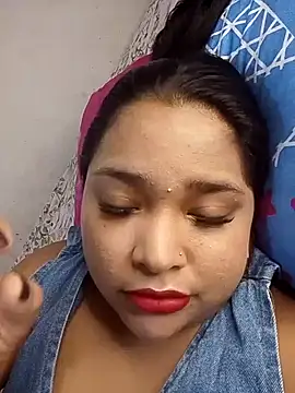 Angelly ricura online show from July 7, 5:39 pm