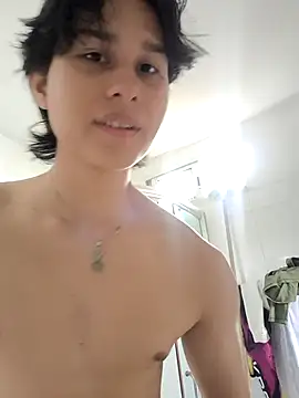 Snapshot of TeddyBear_07 chatting on October 3, 12:57 pm TeddyBear 07 online show from October 3, 12:57 pm