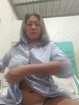 LizaMintelli online show from May 17, 3:08 pm