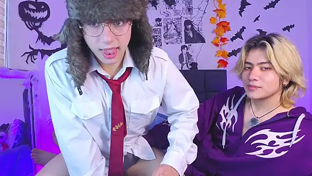 Vamps Lovers online show from October 20, 1:00 pm