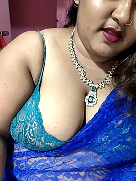 hotbhabhi011 online show from July 27, 3:46 am