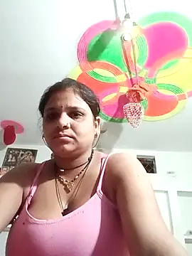 Snapshot of Rani_sahiba chatting on May 28, 6:27 pm Rani sahiba online show from May 28, 6:27 pm