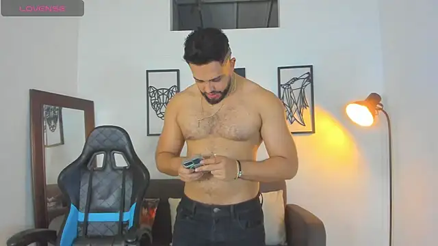 Snapshot of Justin_kingX7 chatting on November 19, 9:37 pm Justin kingX7 online show from November 19, 9:37 pm