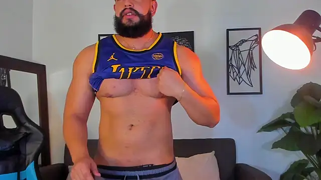 Justin kingX7 online show from June 27, 4:28 am