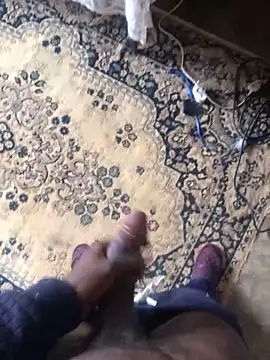 Snapshot of Madlabantu02 chatting on September 25, 6:28 am Madlabantu02 online show from September 25, 6:28 am